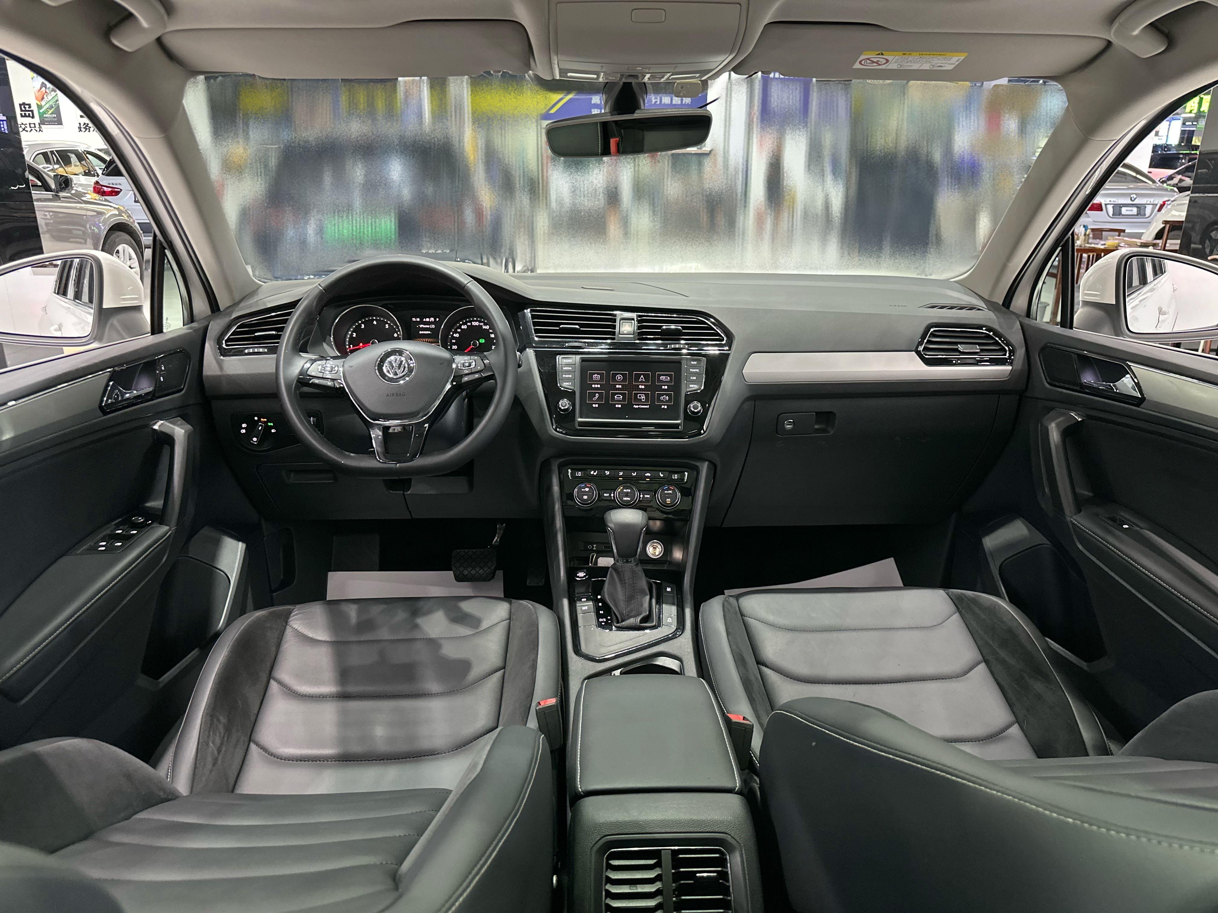 Volkswagen Tiguan 2017 thumb 12