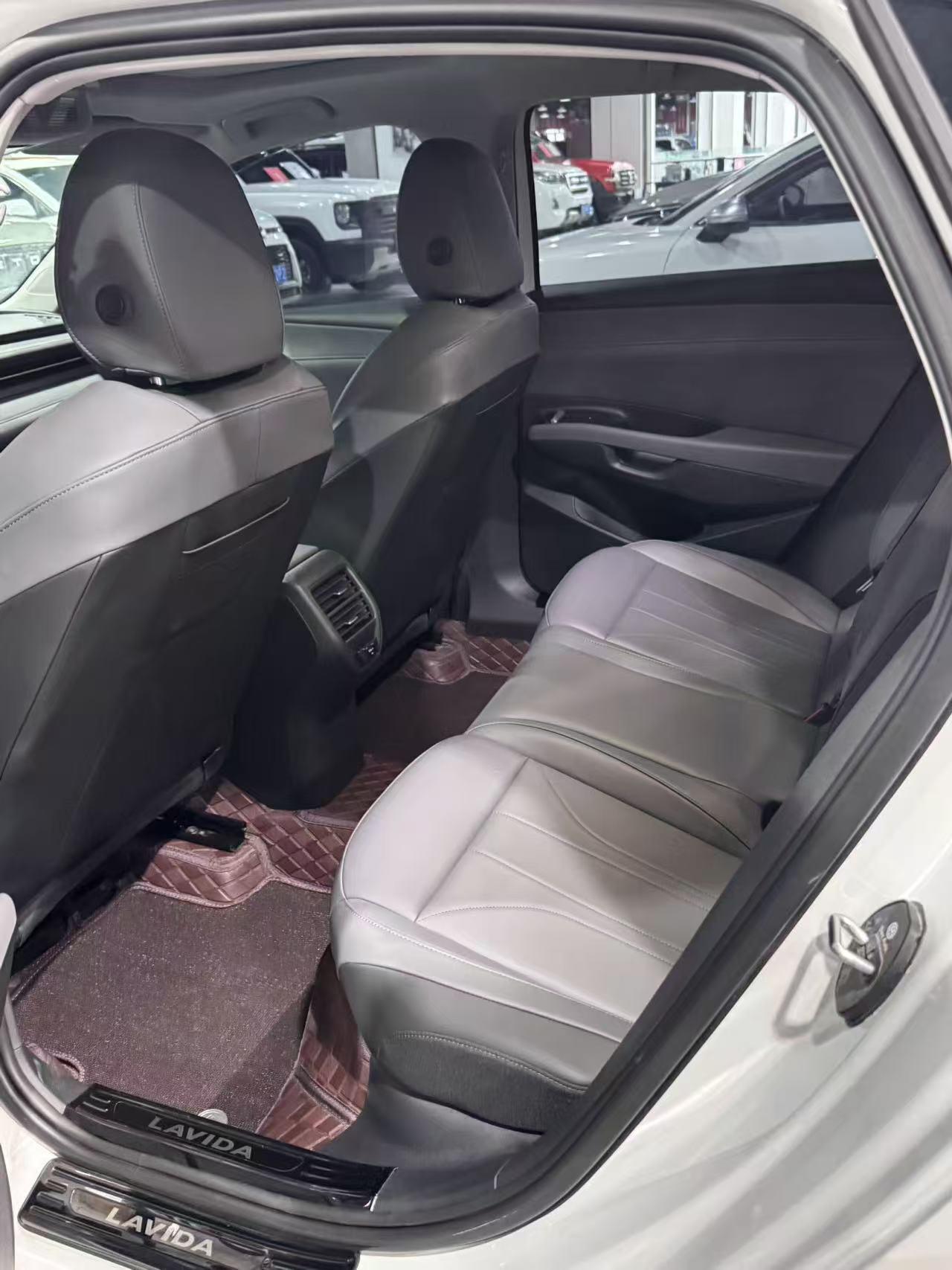 Volkswagen Lavida XR 2026 thumb 7