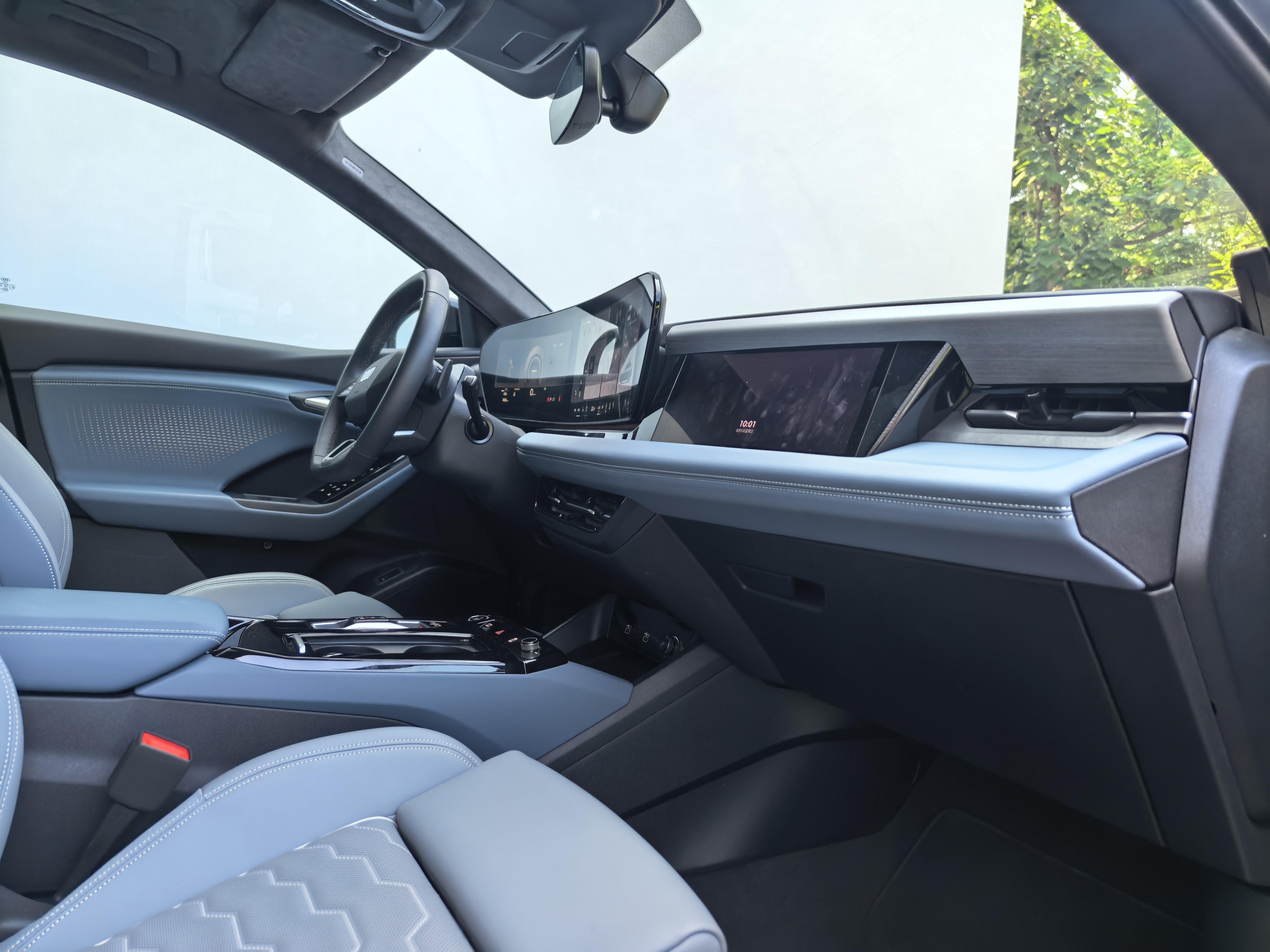 Audi Q6L e-tron 2026 thumb 9