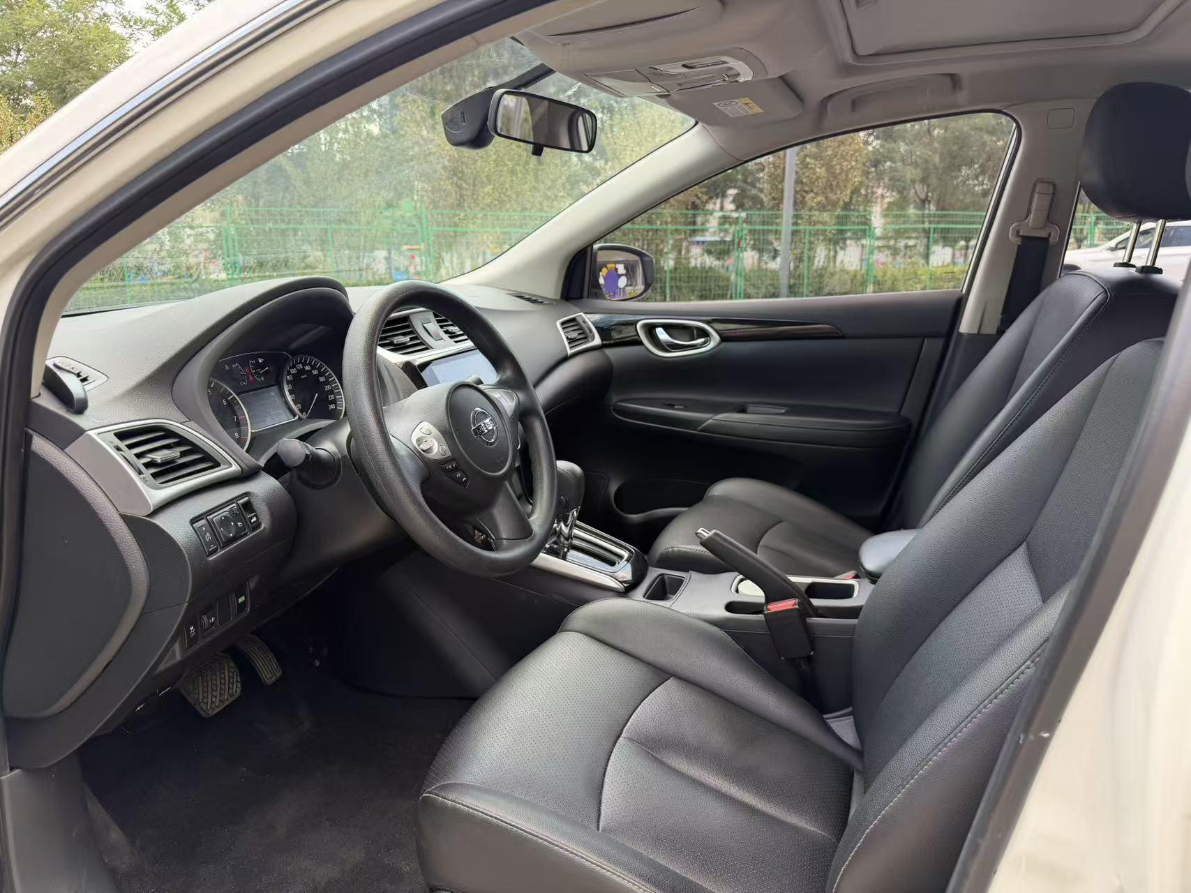 Nissan Sylphy 2019 thumb 7