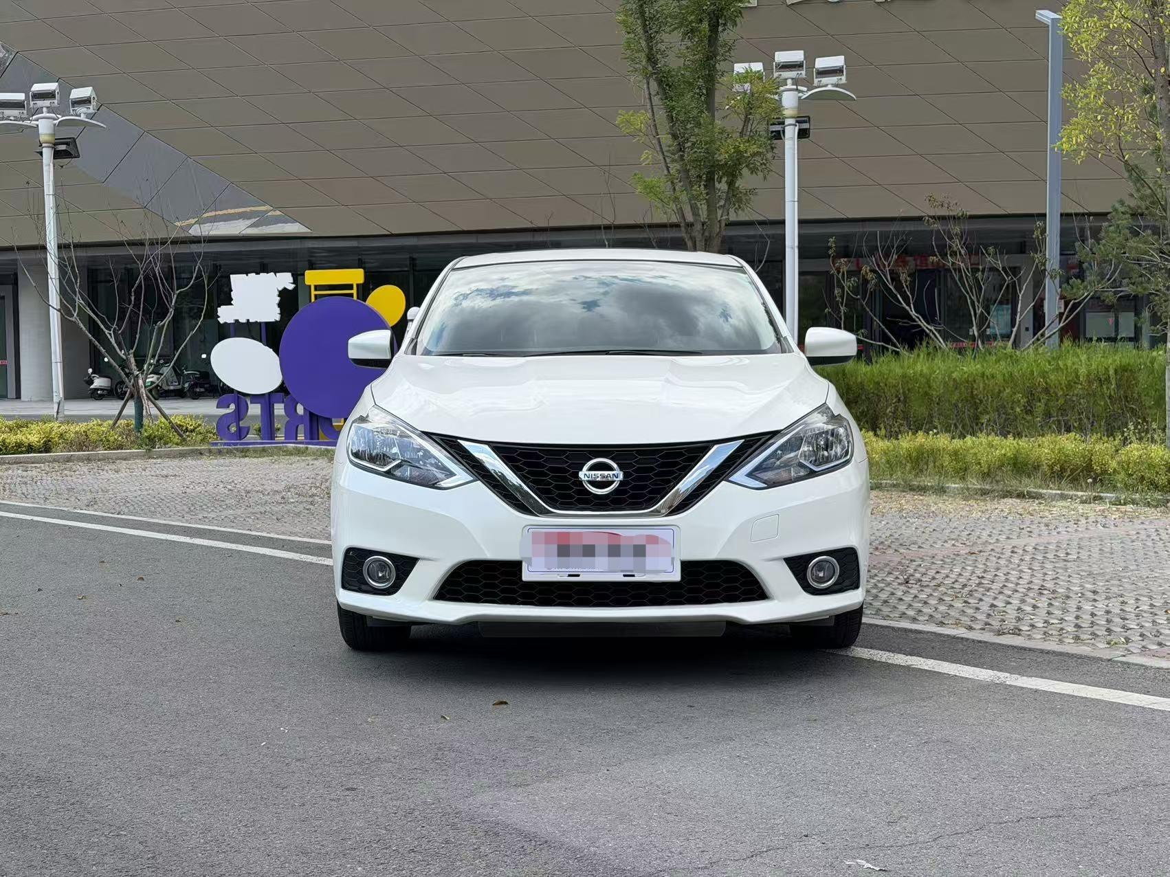 Nissan Sylphy 2019 thumb 10