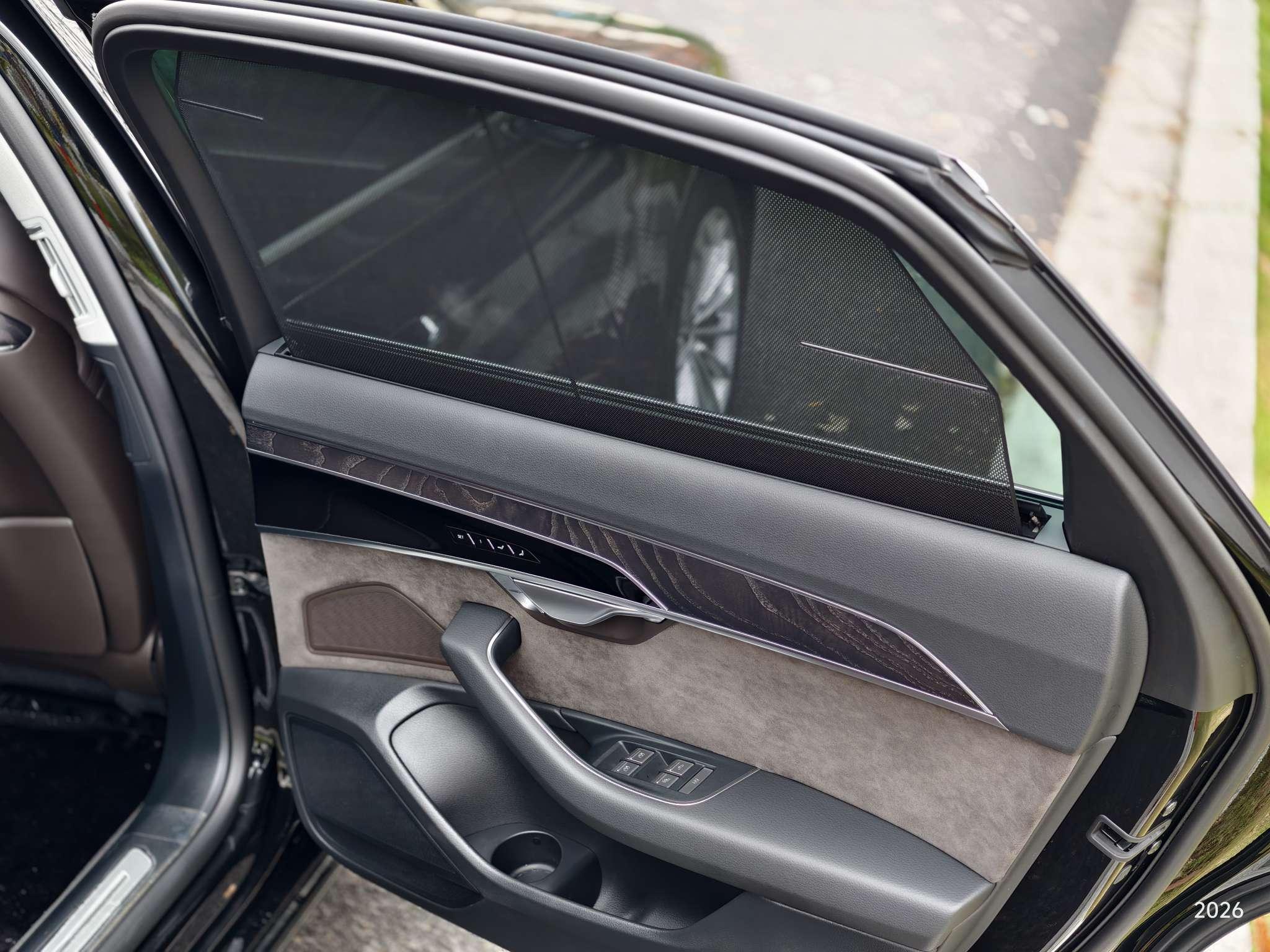 Audi A8 2021 thumb 7