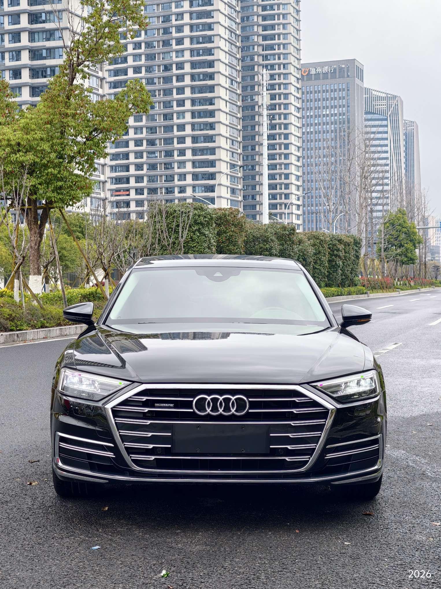 Audi A8 2021 thumb 12