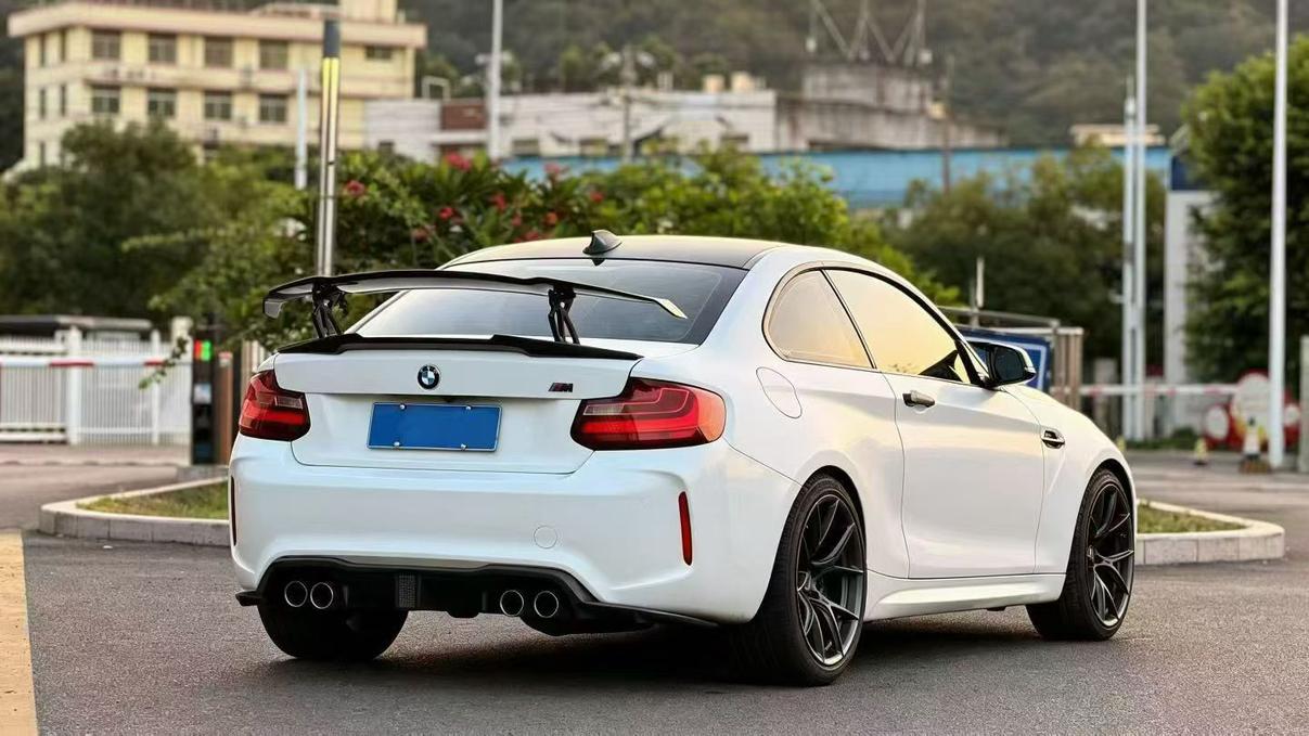 BMW M2 2016 thumb 4
