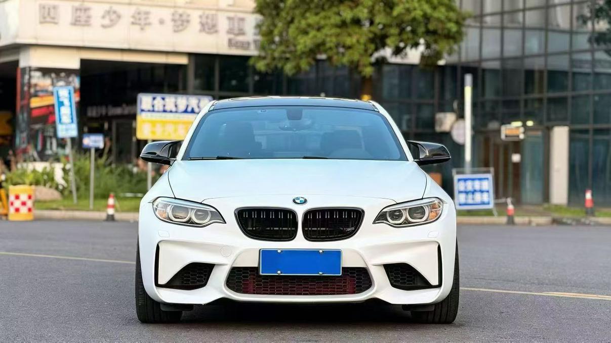 BMW M2 2016 thumb 9