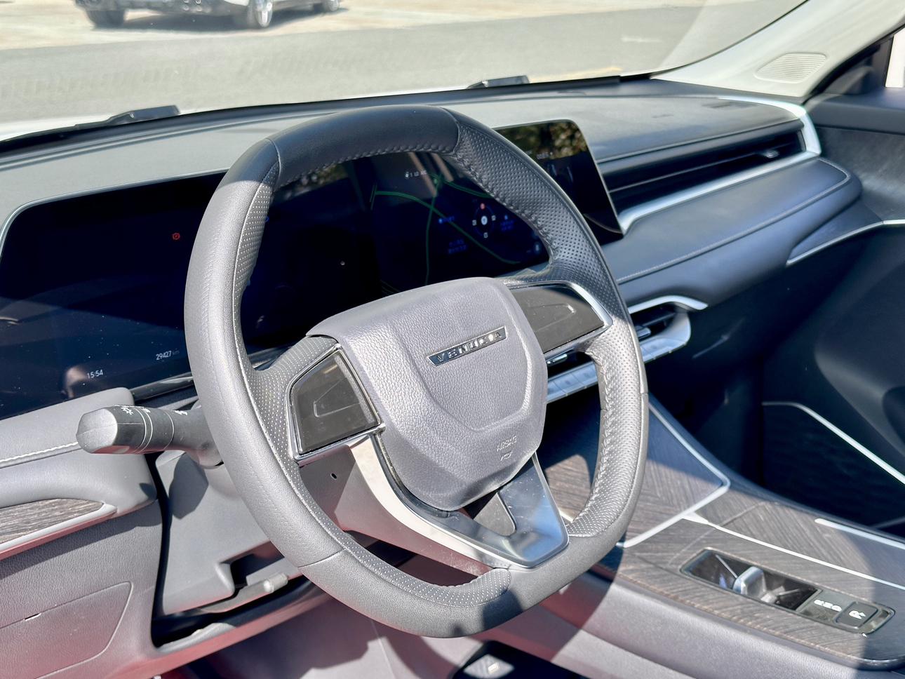 Venucia V DD-i 2023 thumb 9
