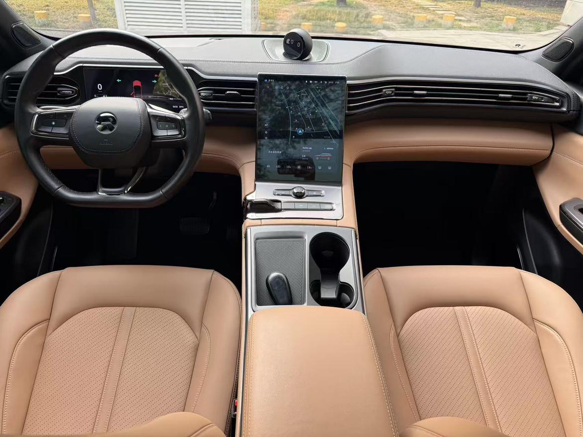 Nio ES6 2020 thumb 11