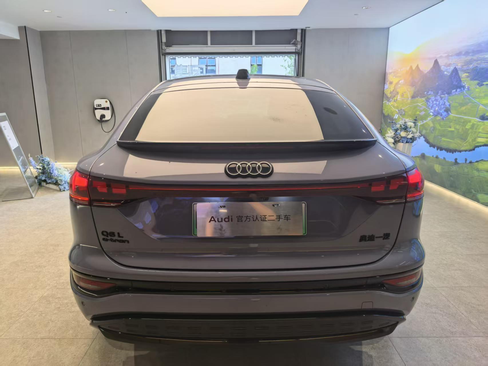 Audi Q6L Sportback e-tron 2026 thumb 2