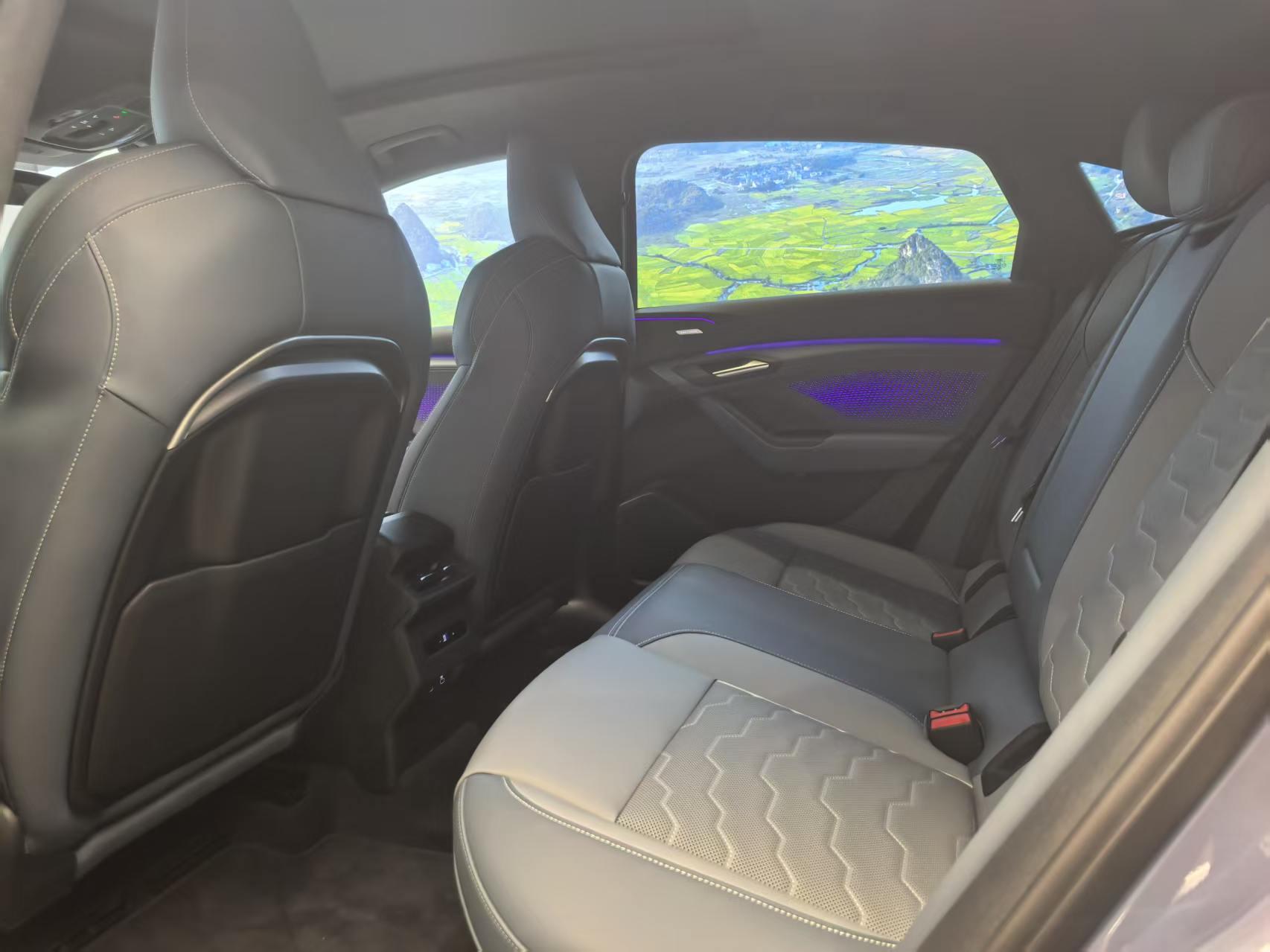 Audi Q6L Sportback e-tron 2026 thumb 11