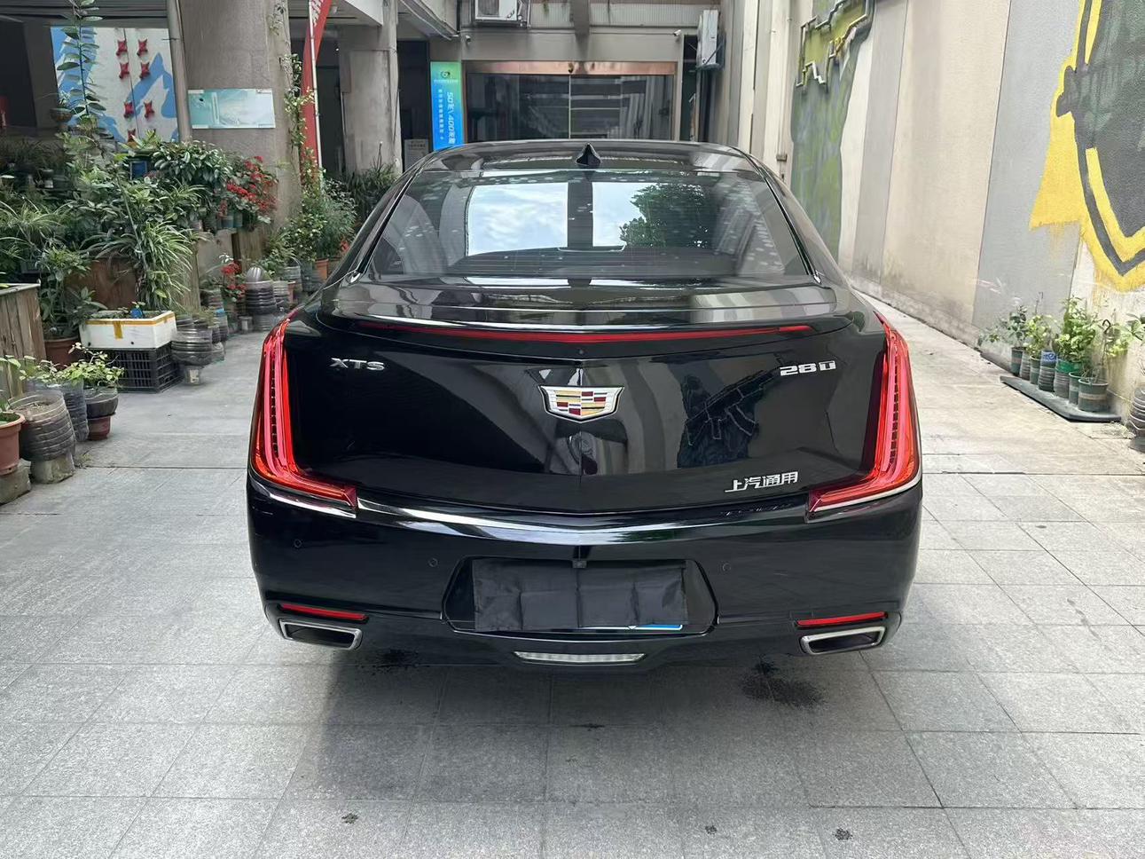 Cadillac XTS 2018 thumb 3