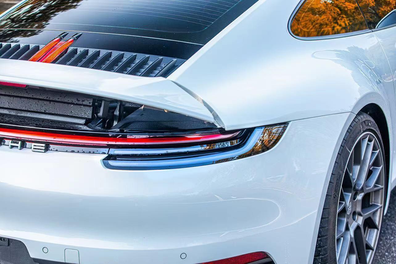 Porsche 911 2023 thumb 5