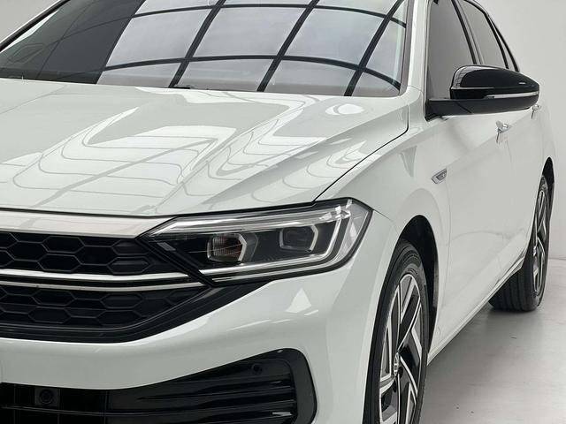 Volkswagen Sagitar 2023 thumb 5
