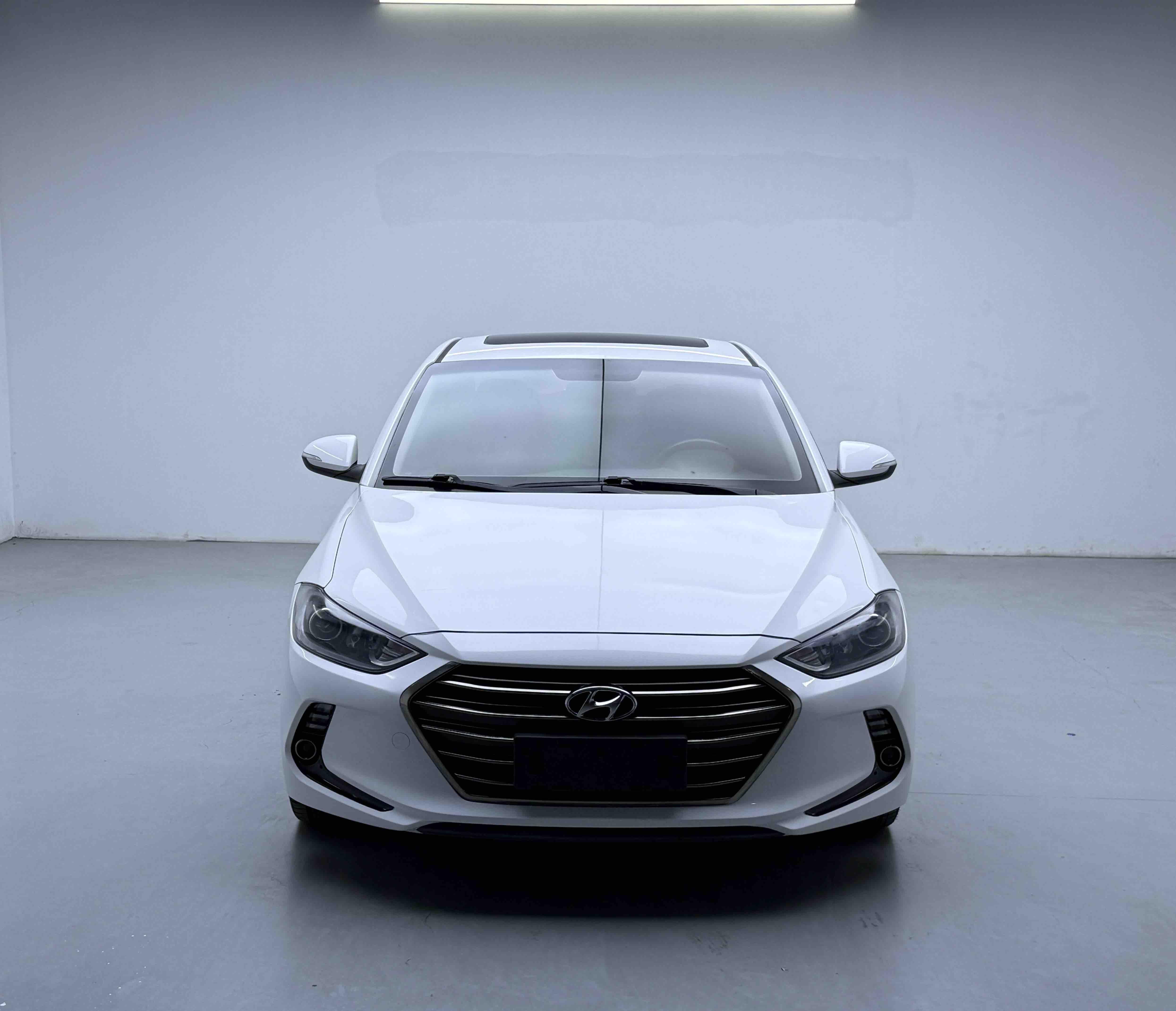 Hyundai Elantra 2018 thumb 9