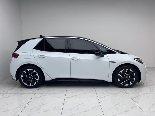 Volkswagen ID.3 2023 thumb 6