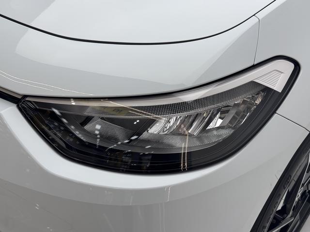 Volkswagen ID.3 2023 thumb 10