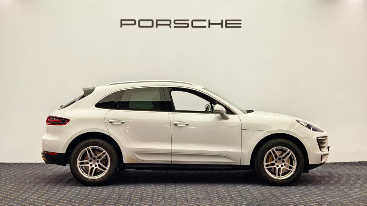 Porsche Macan 2017 thumb 6
