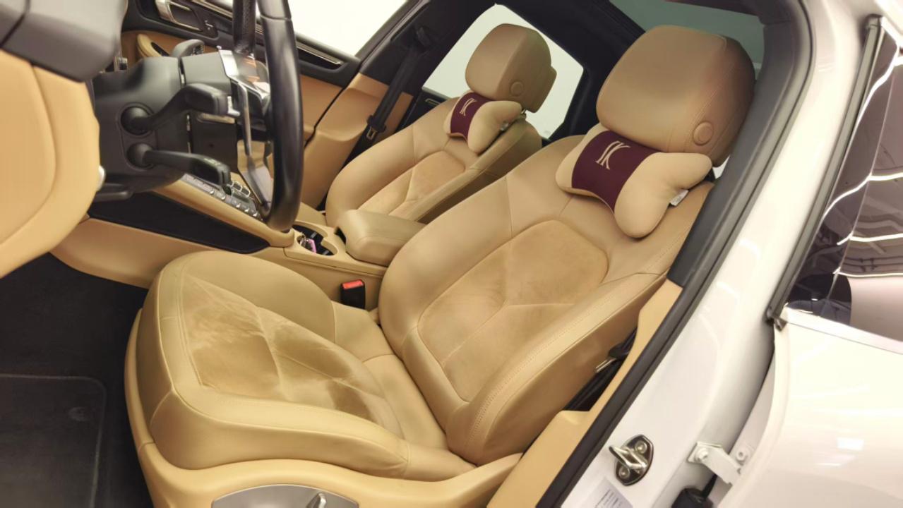 Porsche Macan 2017 thumb 11