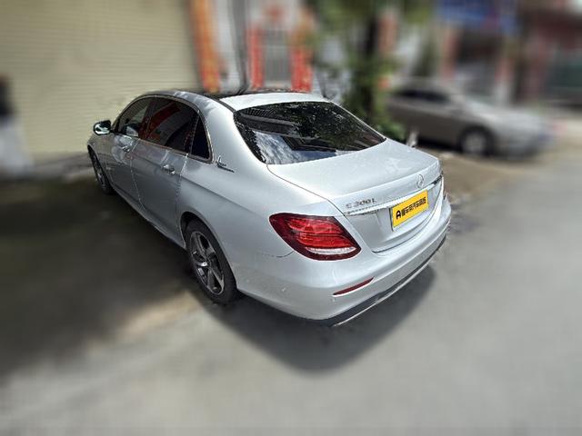 Mercedes-Benz E-Класс 2018 thumb 2