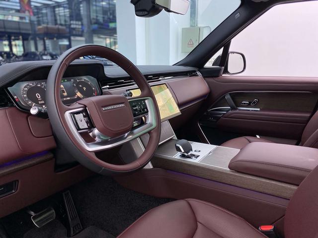 Land Rover Range Rover 2025 thumb 7