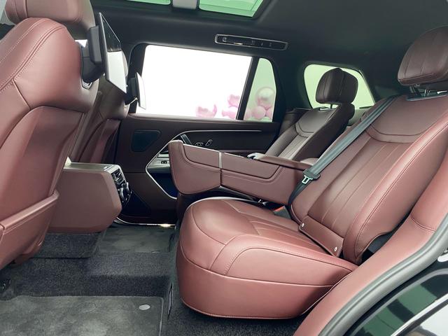 Land Rover Range Rover 2025 thumb 10