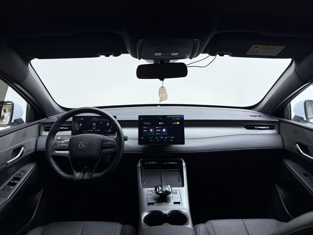BYD Qin 2025 thumb 12