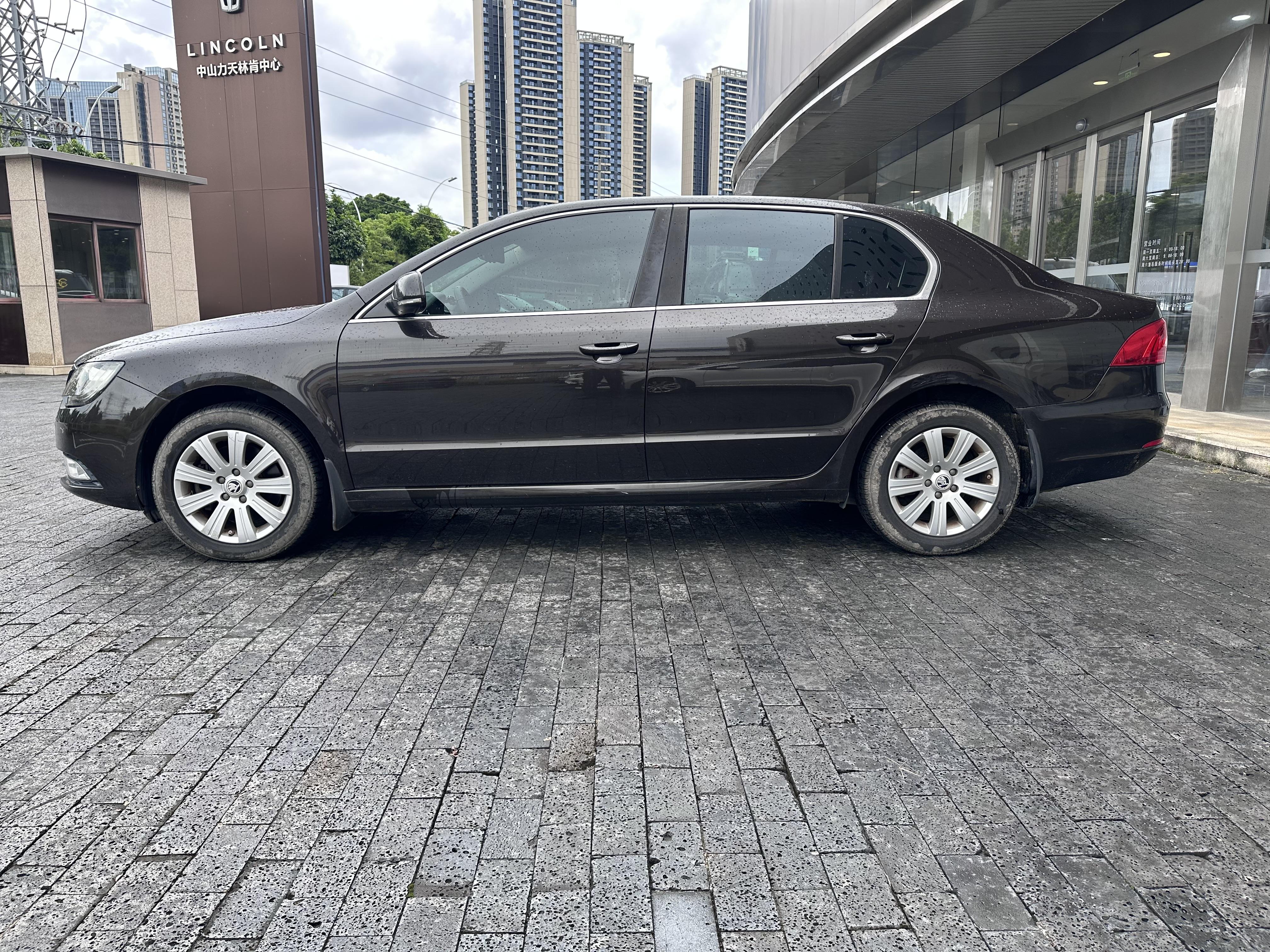 Skoda Su Pai 2013 thumb 2