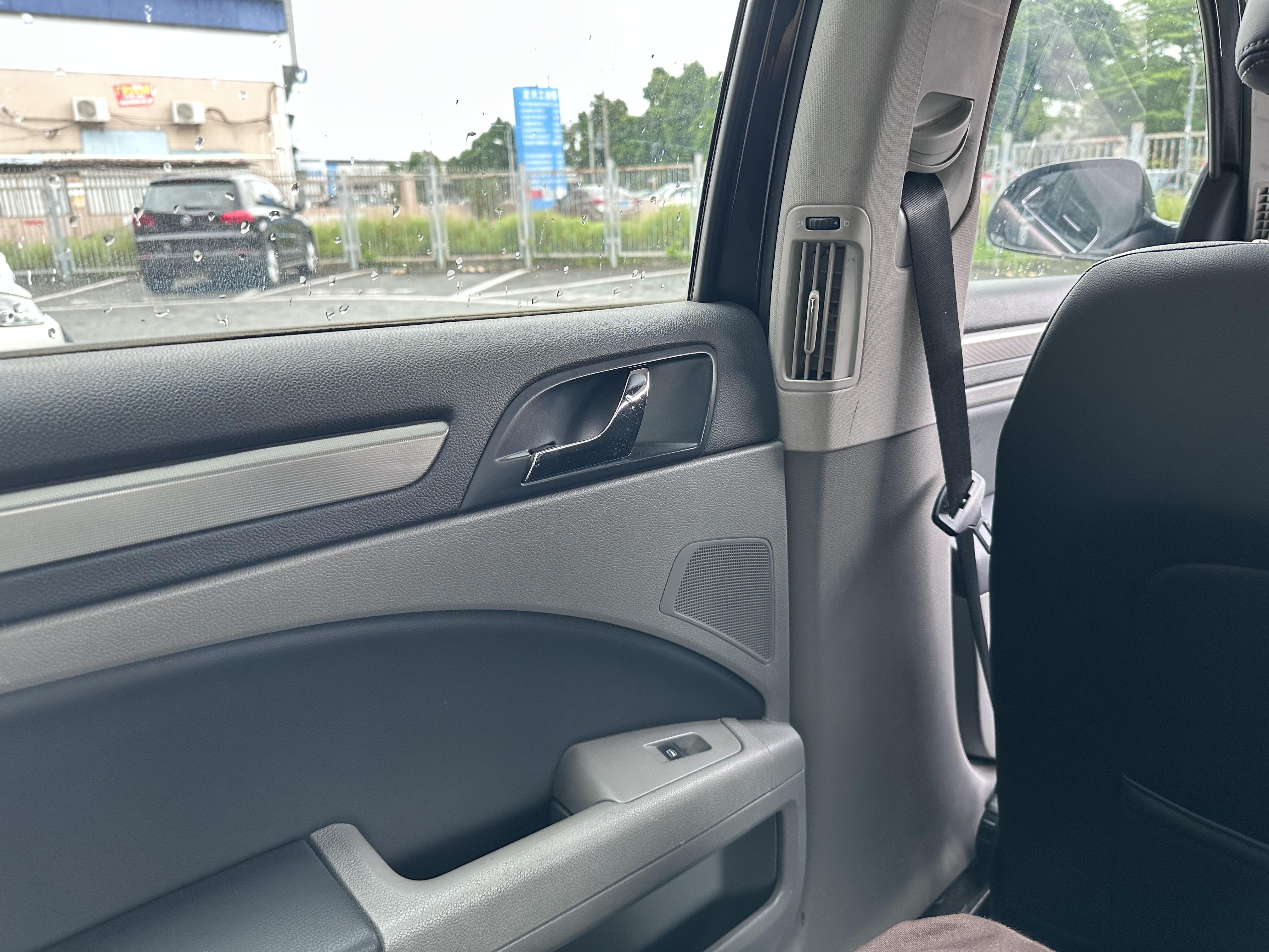 Skoda Su Pai 2013 thumb 12