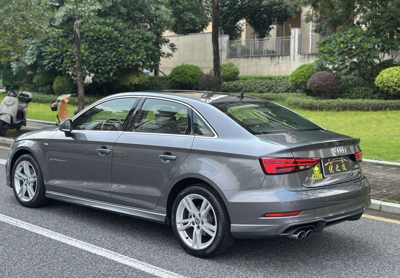 Audi A3 2020 thumb 2