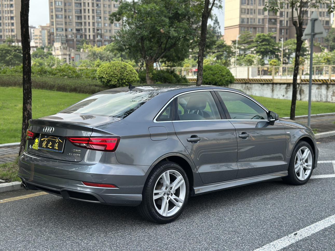 Audi A3 2020 thumb 4