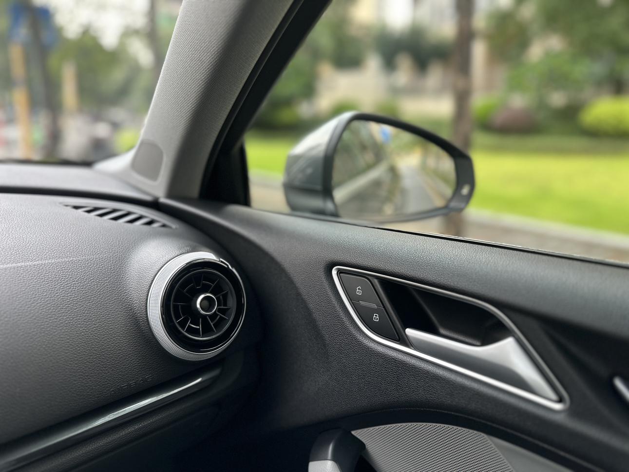 Audi A3 2020 thumb 7