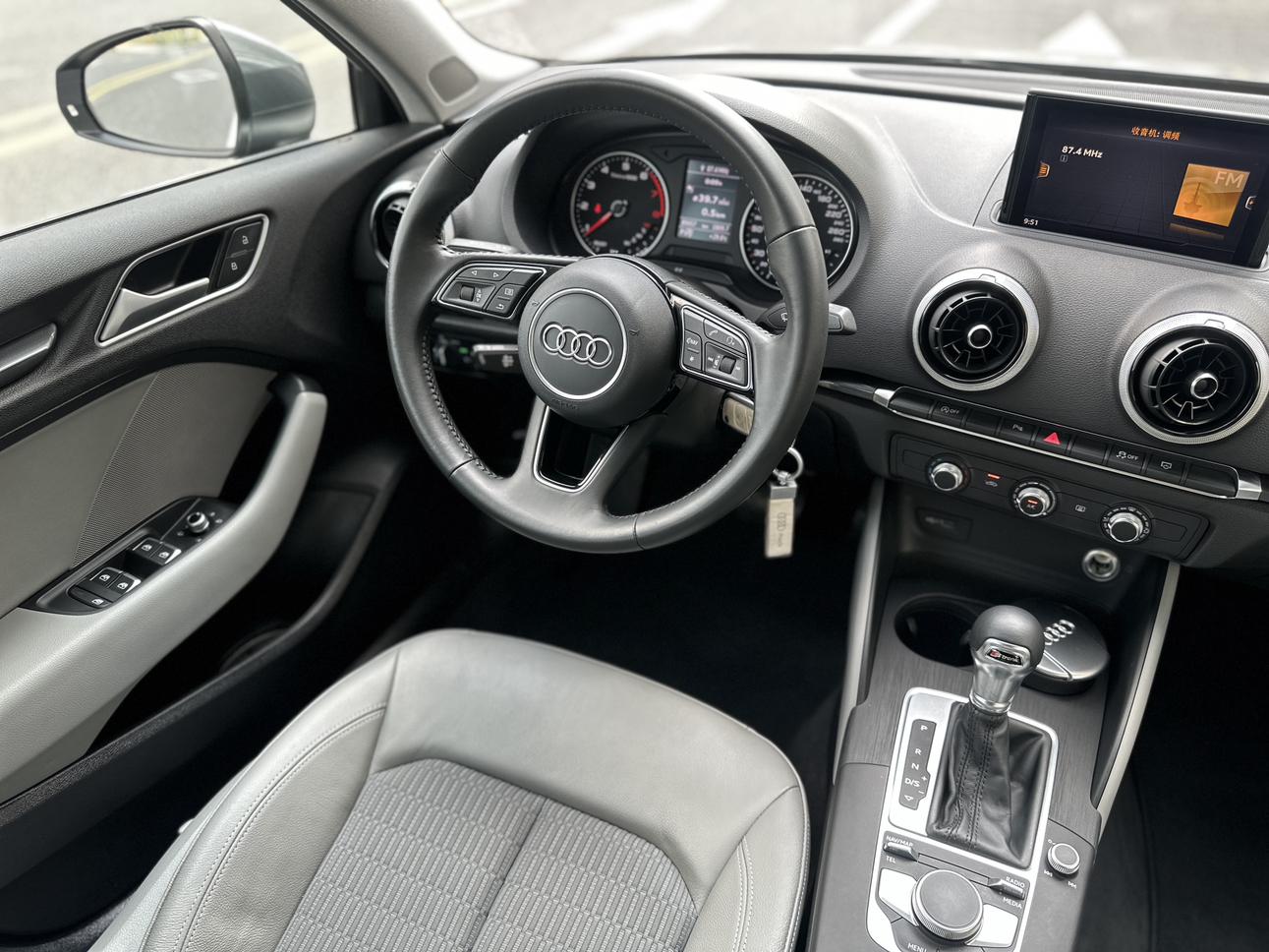 Audi A3 2020 thumb 11