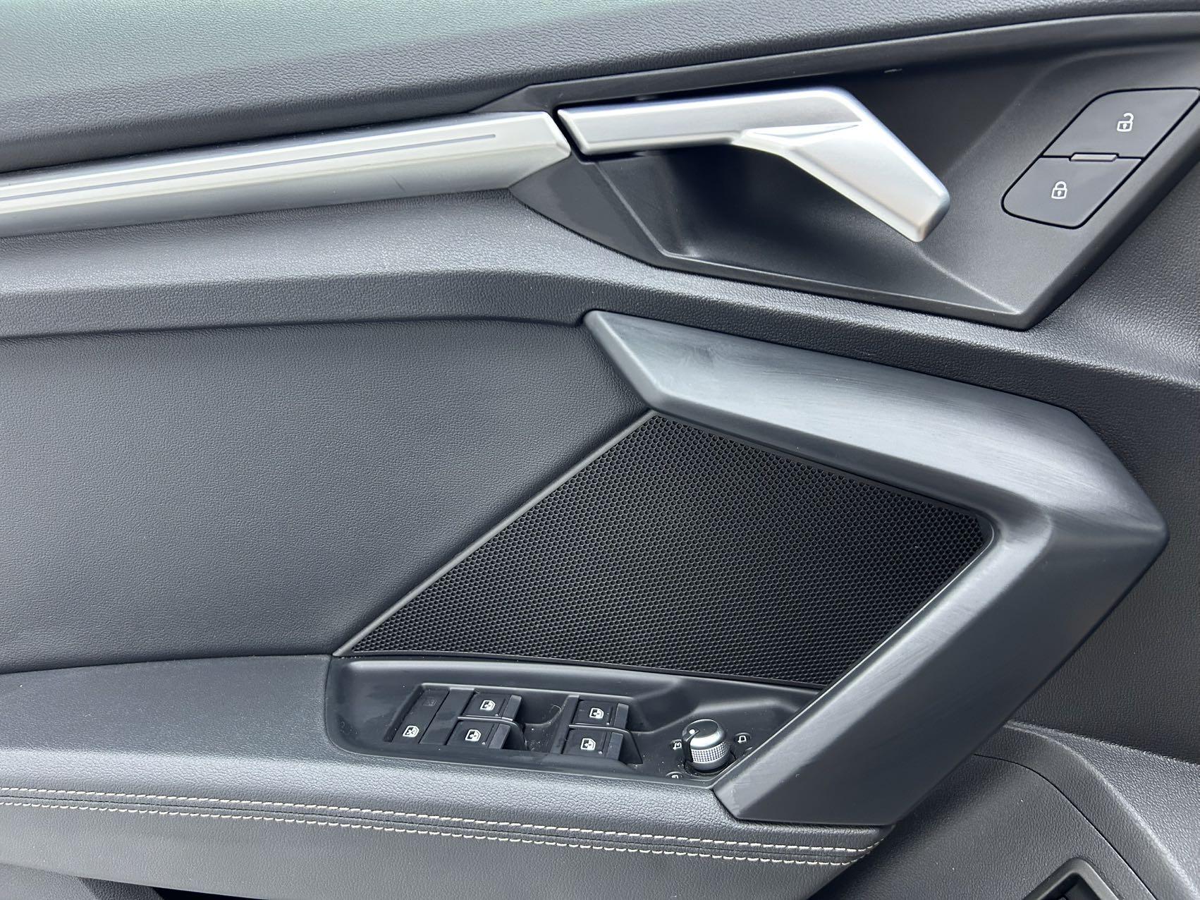 Audi A3 2023 thumb 6