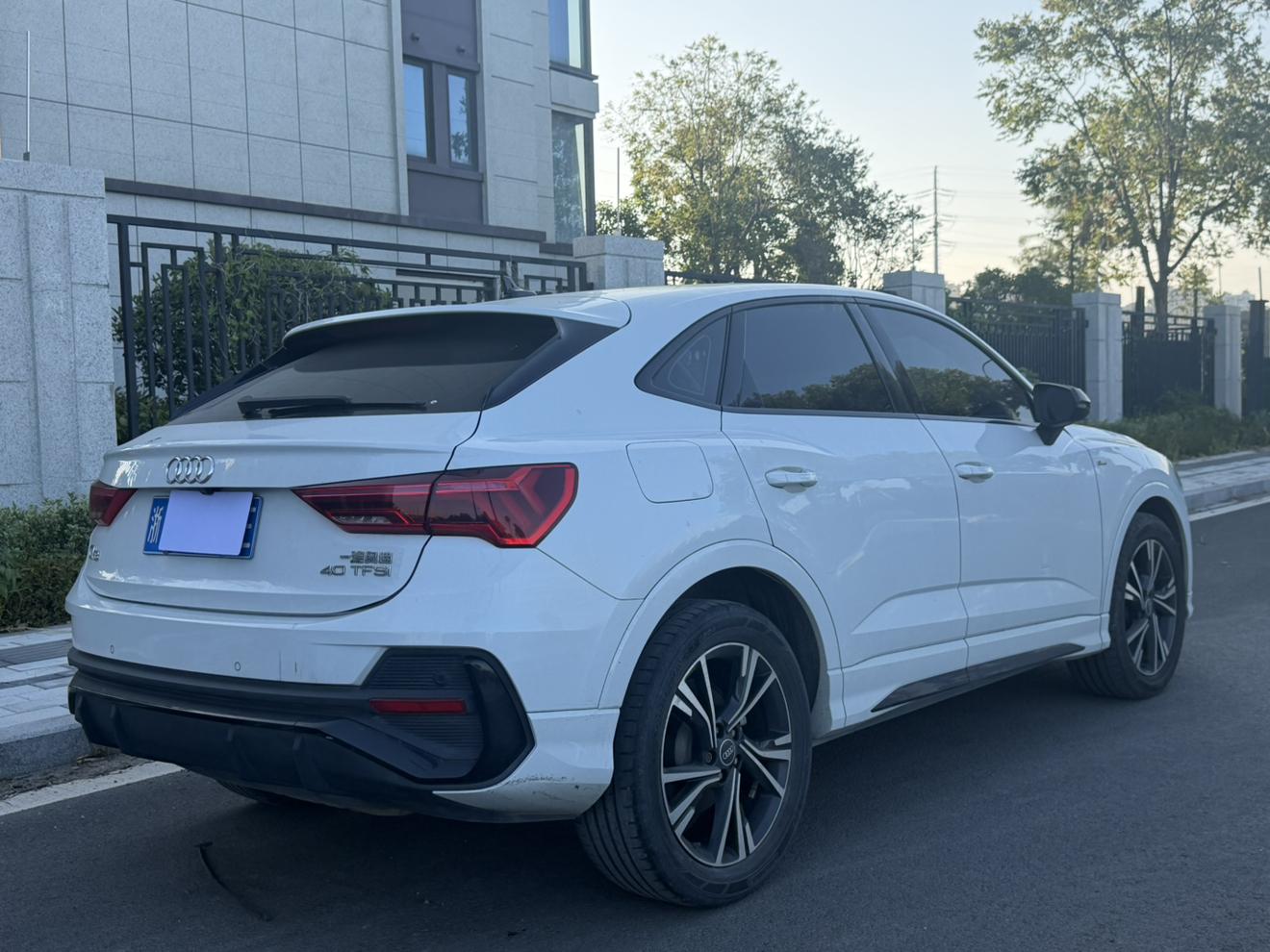 Audi Q3 Sportback 2022 thumb 3