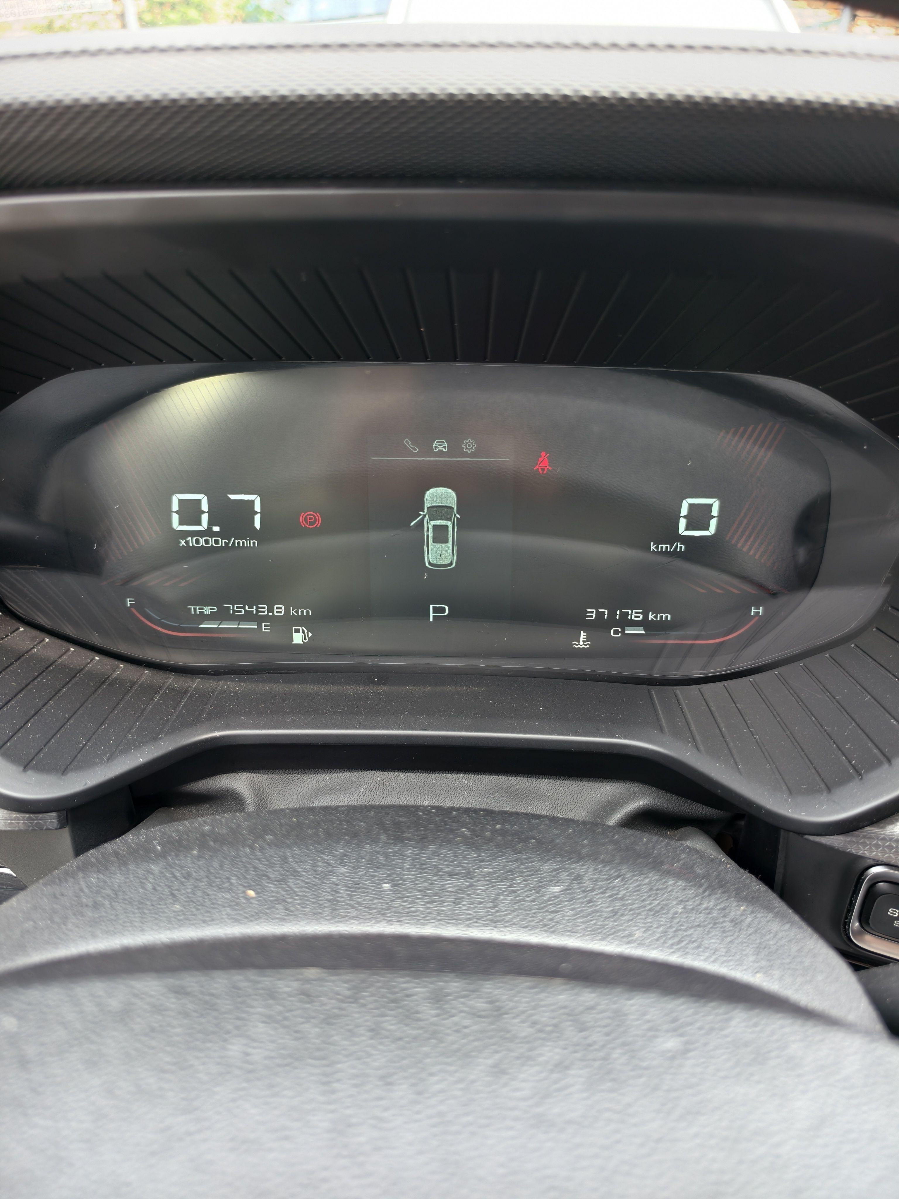 Wuling Xing Chen 2021 thumb 4