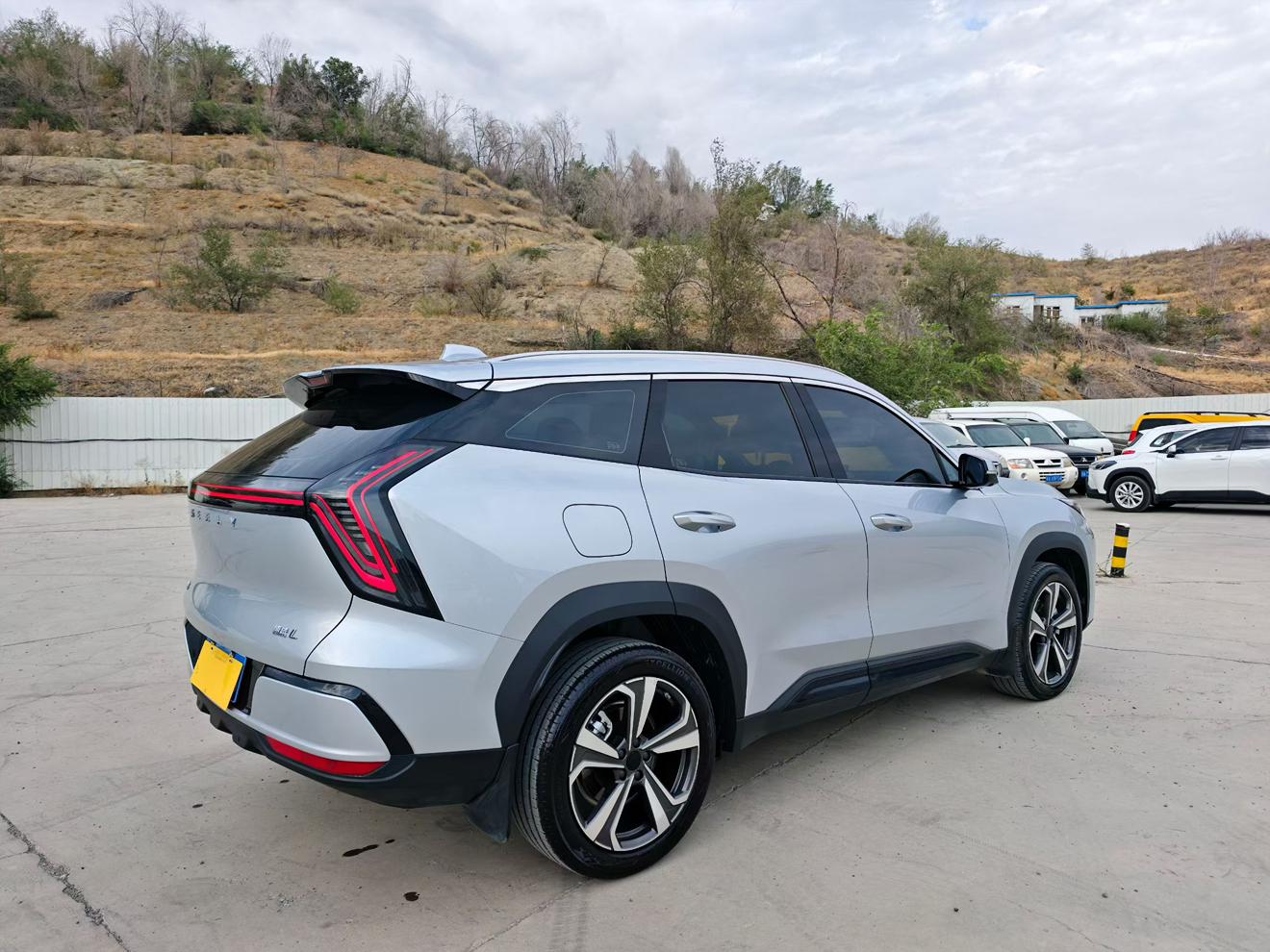 Geely Boyue L 2025 thumb 4
