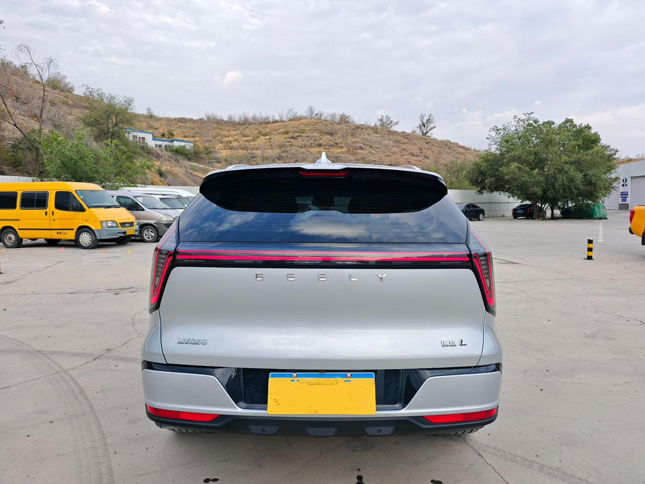 Geely Boyue L 2025 thumb 12