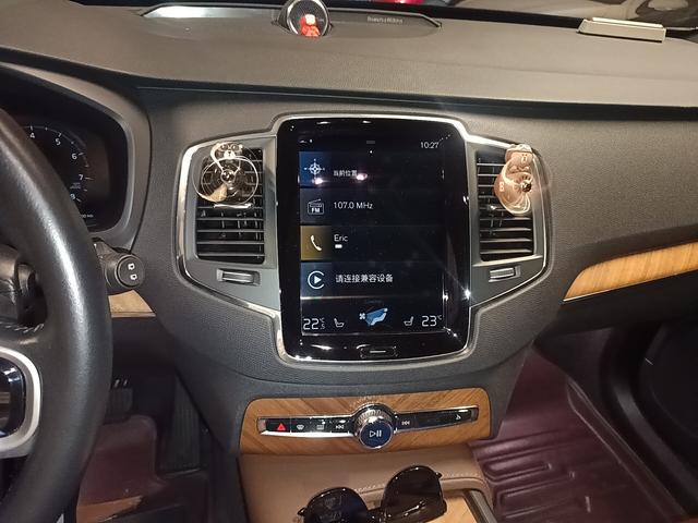 Volvo XC90 2022 thumb 6