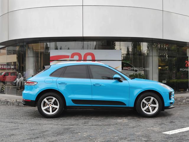 Porsche Macan 2018 thumb 4