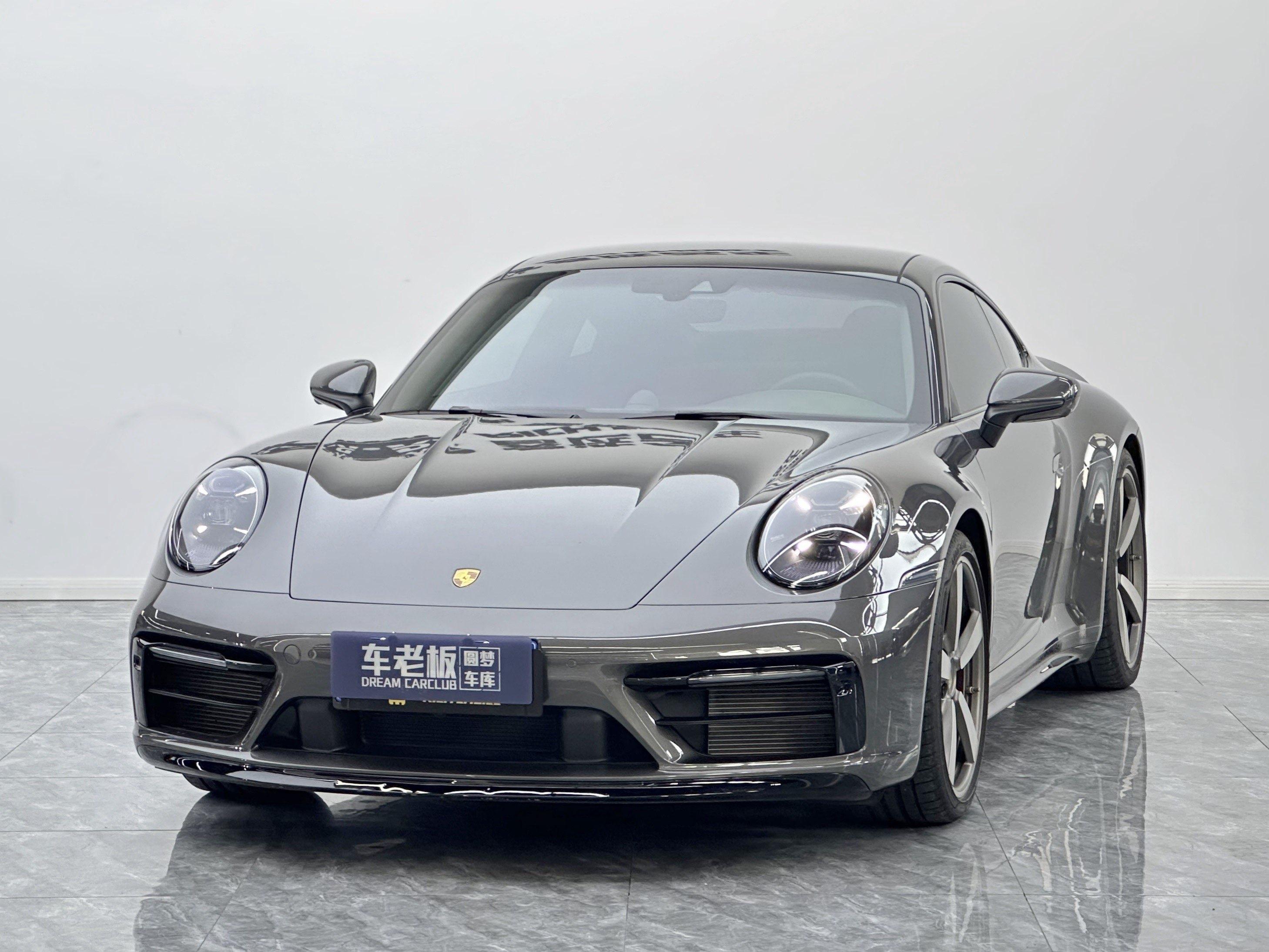 Porsche 911 2022 thumb 9