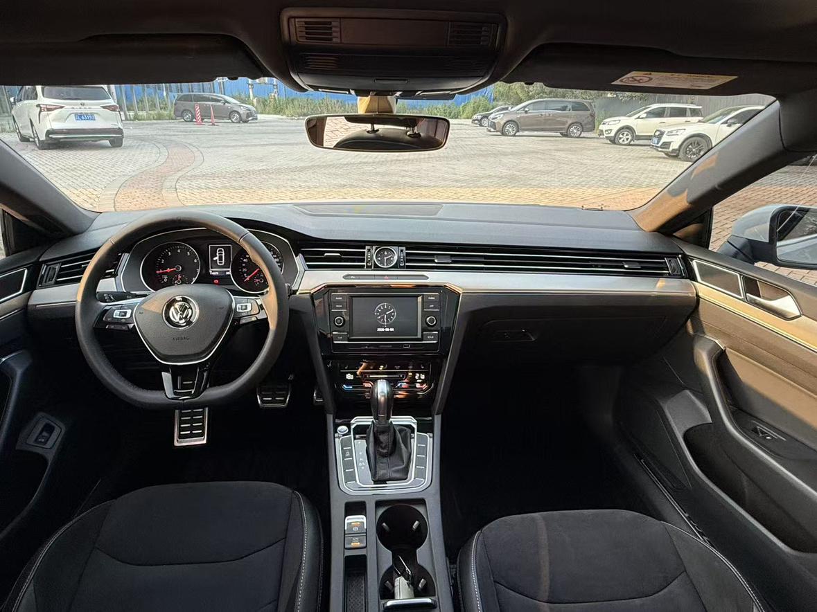 Volkswagen Arteon 2020 thumb 5