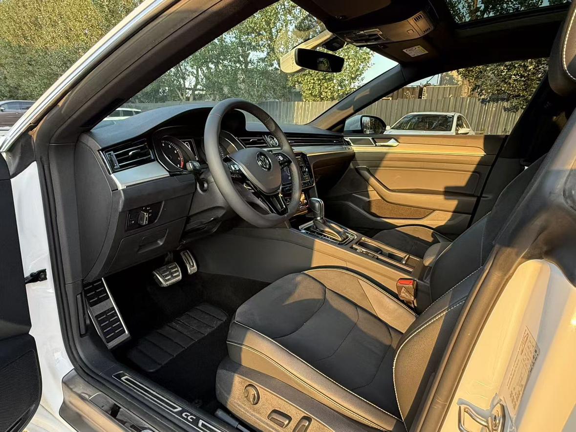 Volkswagen Arteon 2020 thumb 6