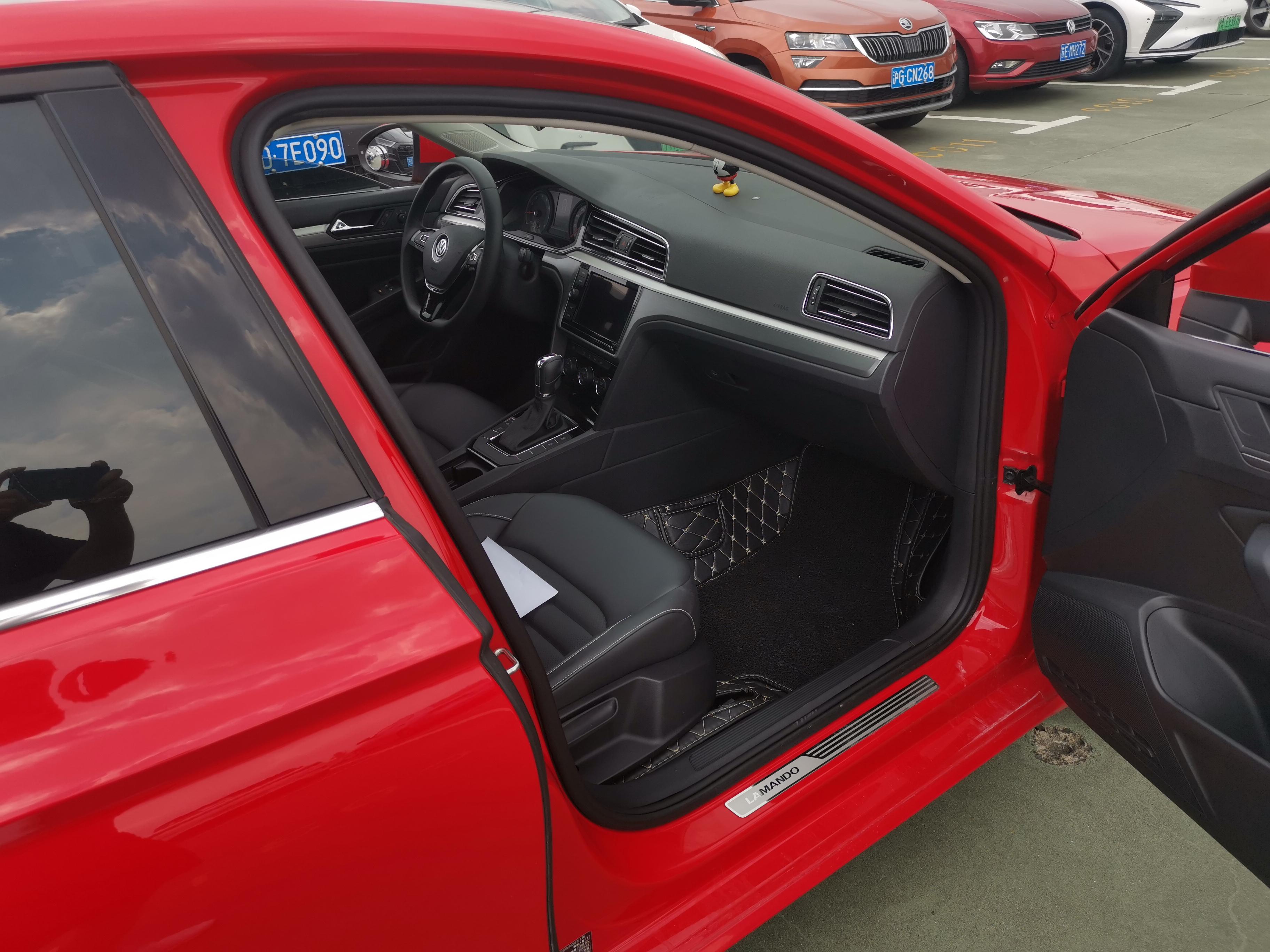 Volkswagen Lamando 2019 thumb 5