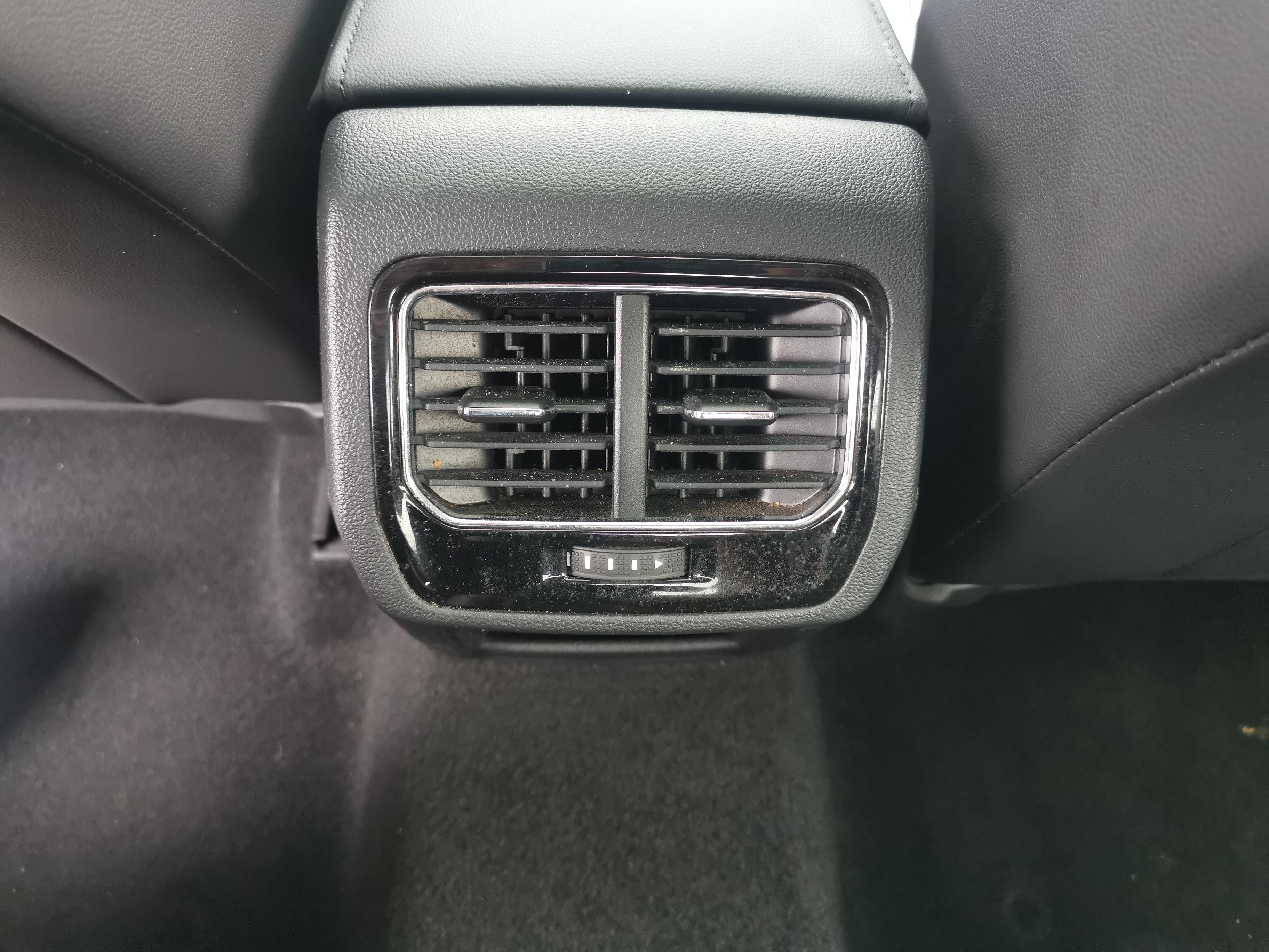Volkswagen Lamando 2019 thumb 10