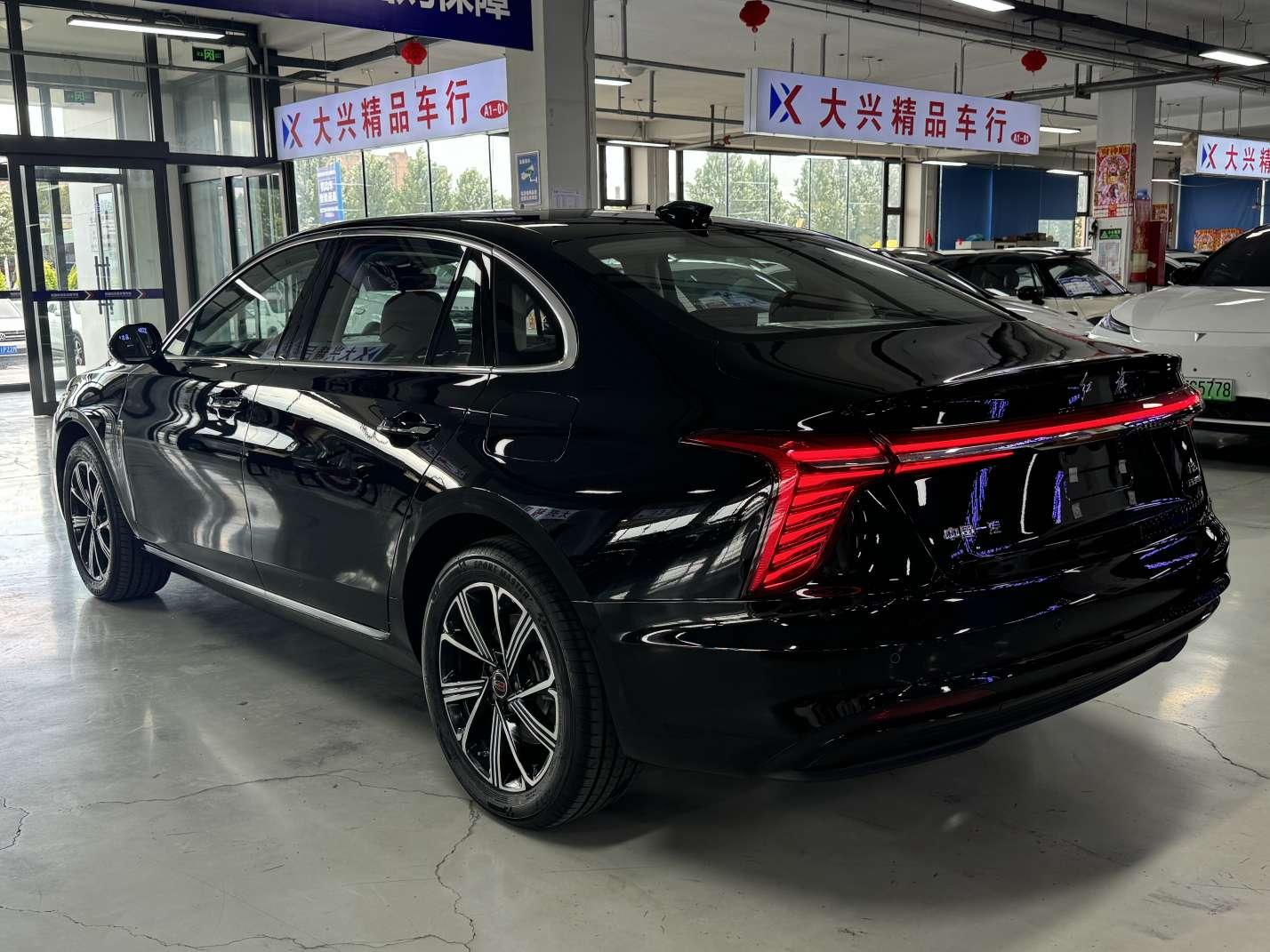 Hongqi H5 2025 thumb 12