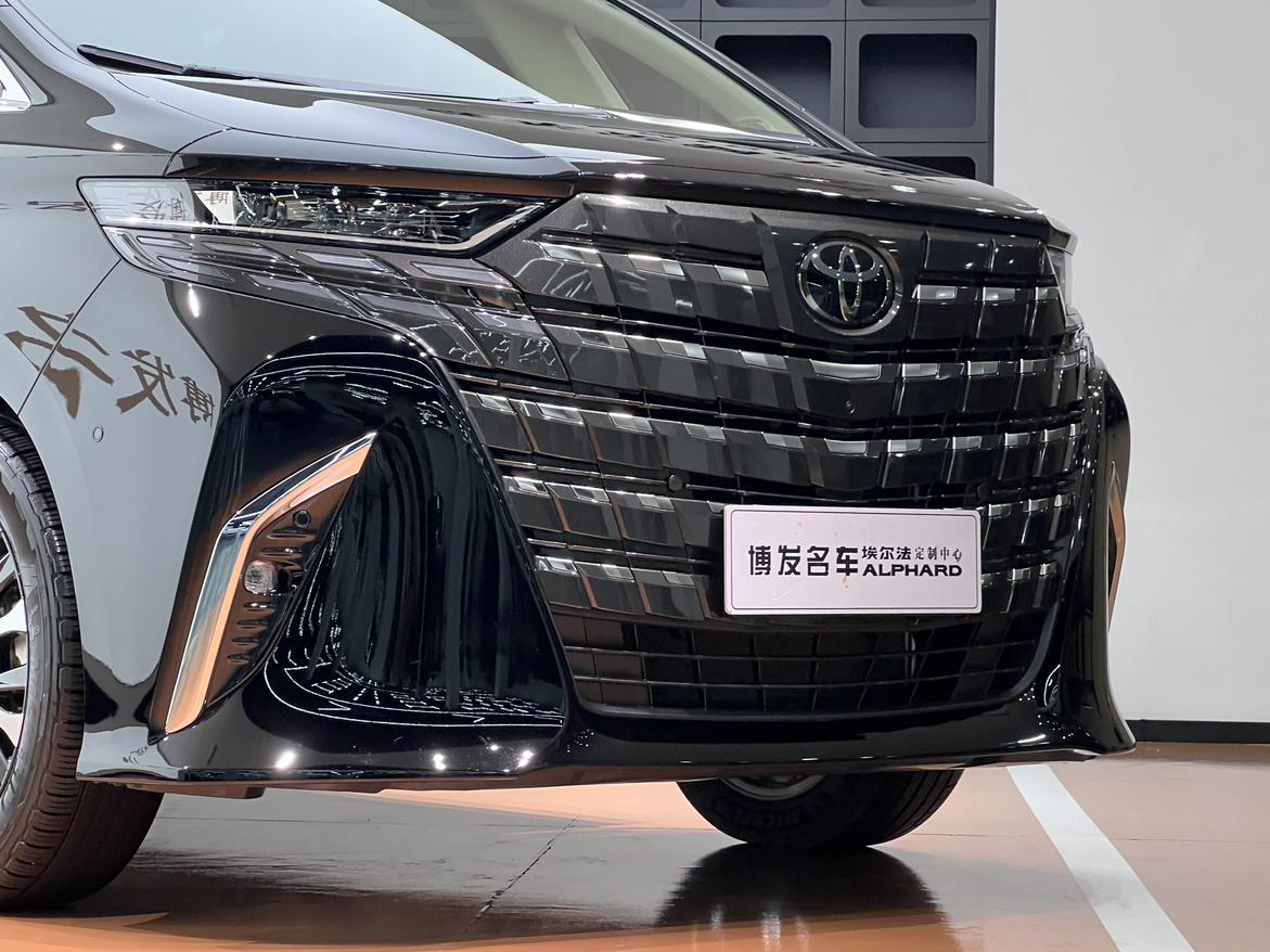 Toyota Alphard 2023 thumb 12