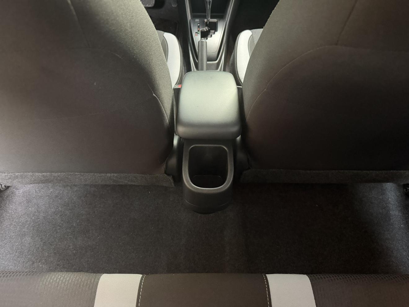 Toyota Yaris 2020 thumb 7
