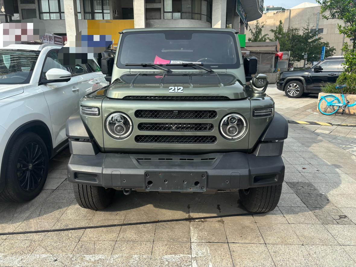 212 T01 2024 thumb 11