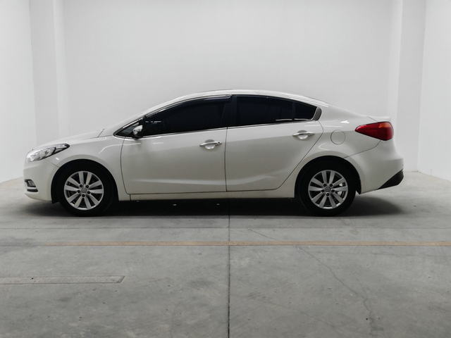 Kia K3 2015 thumb 2