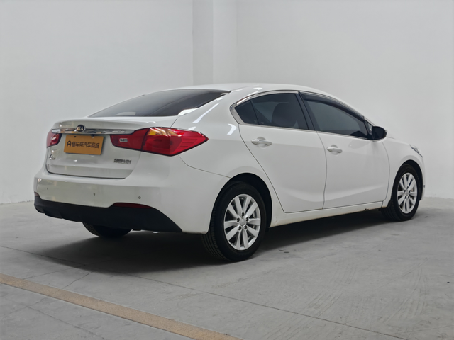 Kia K3 2015 thumb 5