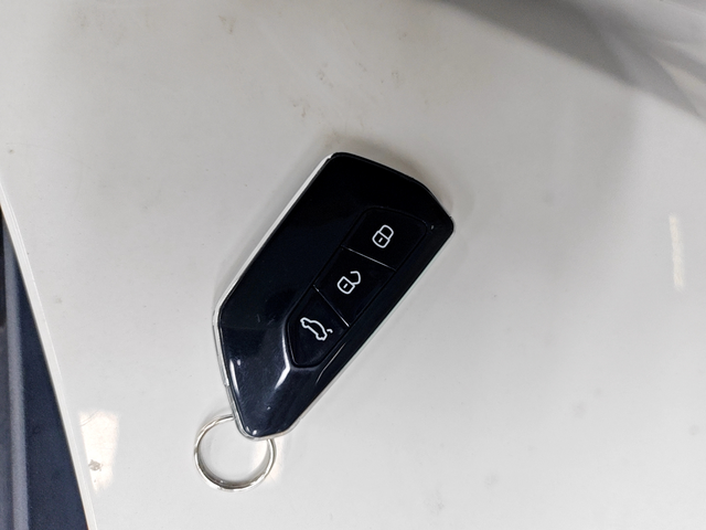 Kia K3 2015 thumb 9